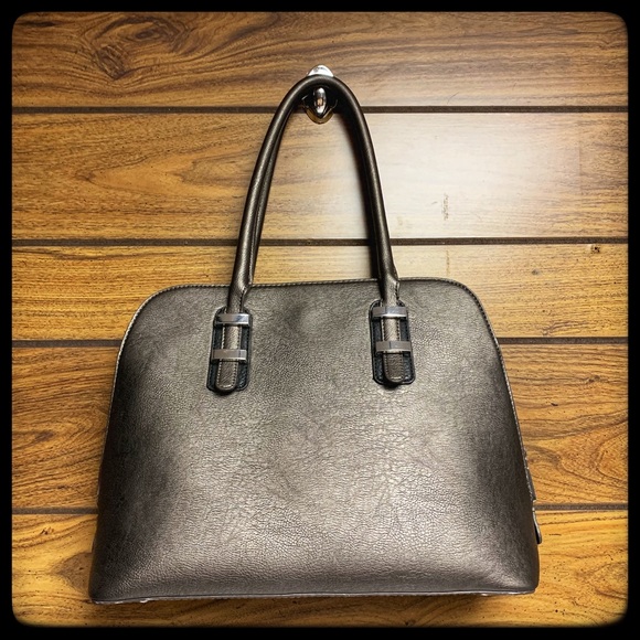 Charming Charlie Handbags - Pewter Charming Charlie handbag lots of space